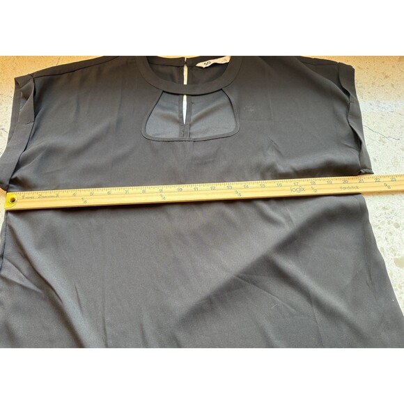 So Good For Life Top Womens Size XL Black Open Front Chest Keyhole Back NWOT - Picture 7 of 8